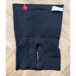 Red Hot by Spanx Black High Waisted Mid Thigh Shaper Shorts FS4015 Womens XL